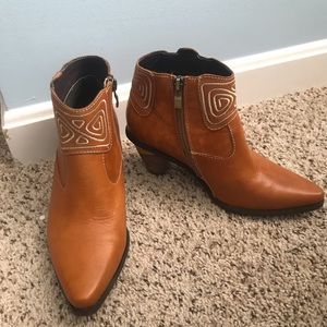 Spring Step “Gamer” Bootie